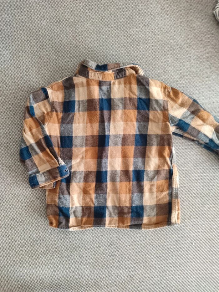 Chemise à a carreaux 12 mois - photo numéro 2