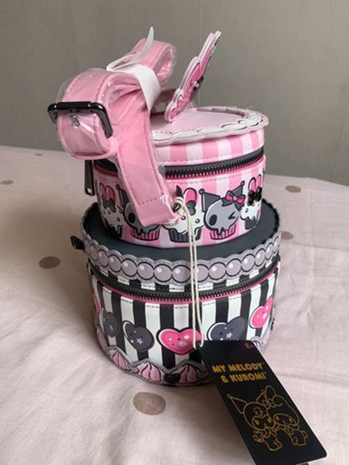 Sac bandoulière Loungefly My Melody et Kuromi - photo numéro 5