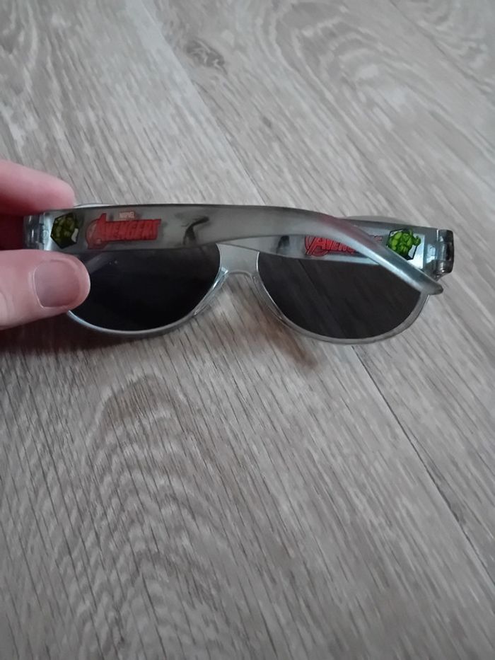 Lunettes avengers