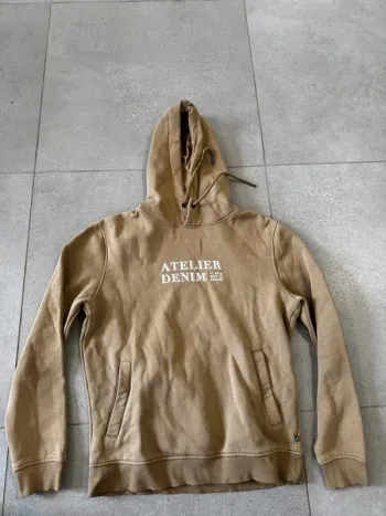 Sweat à capuche bonobo ,taille S, très bon état,