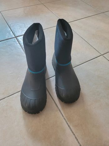 Botte de ski de neige decathlon taille 34 taille 35 porter 3 fois