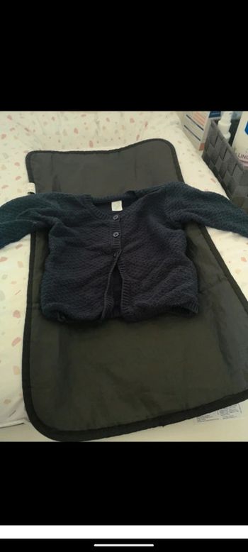 Gilet/brassière garçon 12 mois