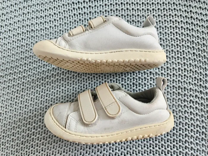 Zapato feroz blanches - photo numéro 4
