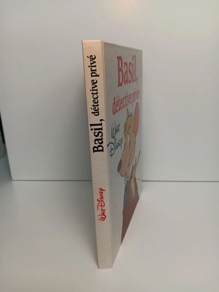 Livre Walt Disney vintage Basile detective privé 96 pages - photo numéro 2