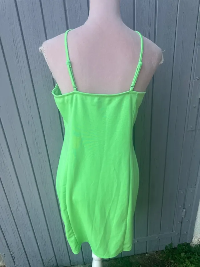 Robe d’été fines bretelles verte fluo 42/XL - photo numéro 4