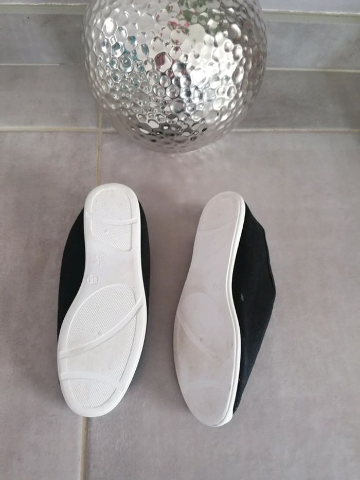 Ballerines noires pointure34 - photo numéro 3