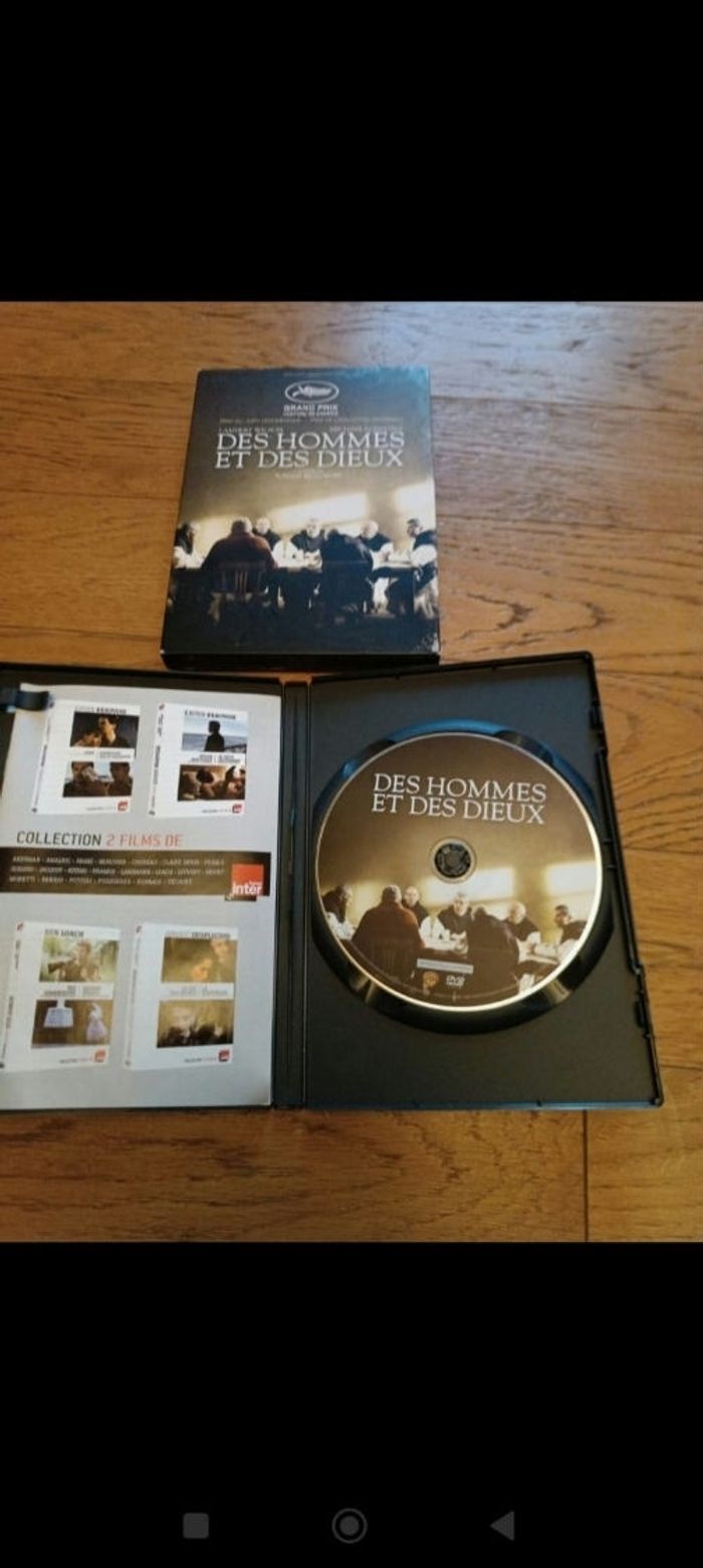 Des hommes et des dieux