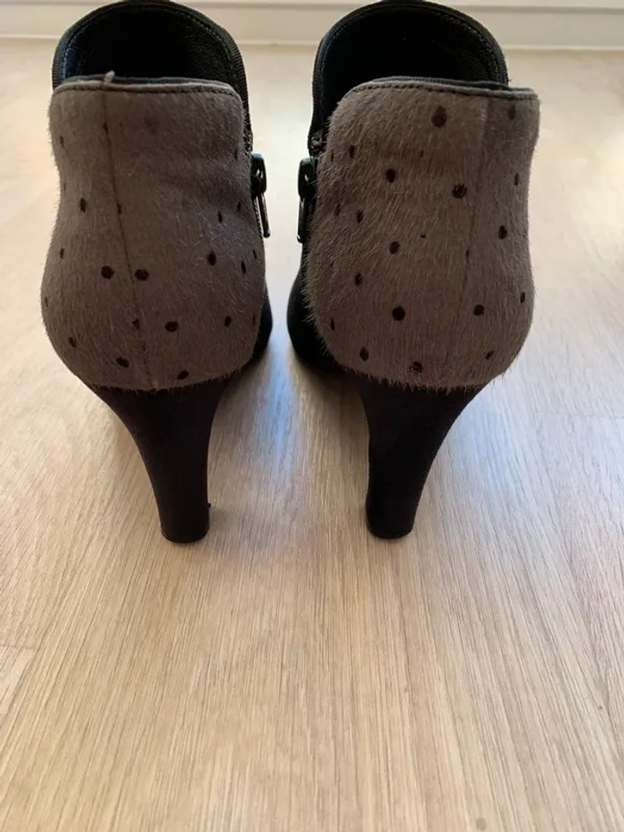 Bottines noires et à pois - photo numéro 5