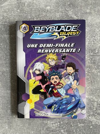 Livre pour enfant, Beyblade Burst Tome 4 en version française.
