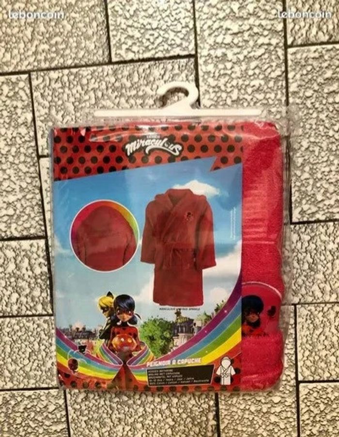 Peignoir enfant à capuche 100% coton Miraculous Ladybug Sparkle 10/12 ans Neuf dans emballage