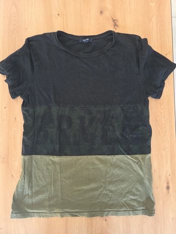 T-shirt kiabi 14 ans
