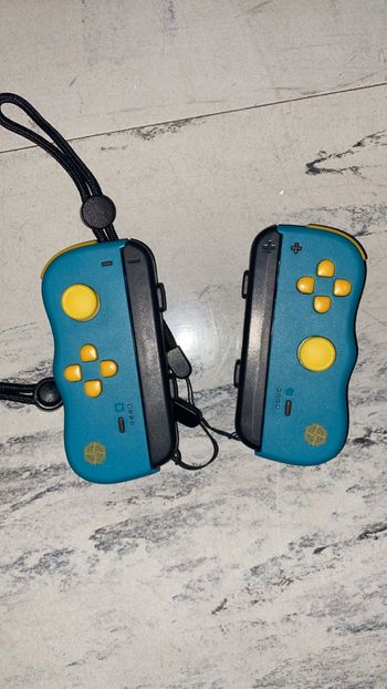 Joy con Zelda