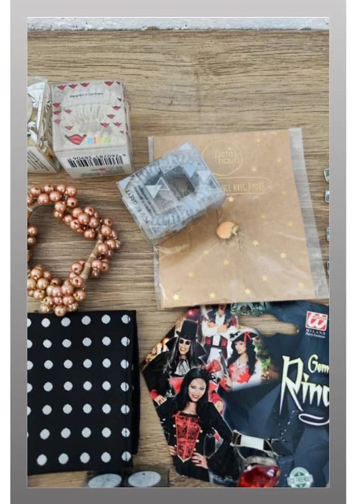 Gros lot de bijoux et autres accessoires - photo numéro 6