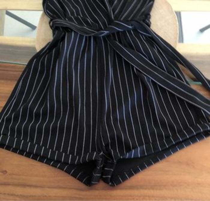 Combi-short noire rayée blanc taille S - photo numéro 3