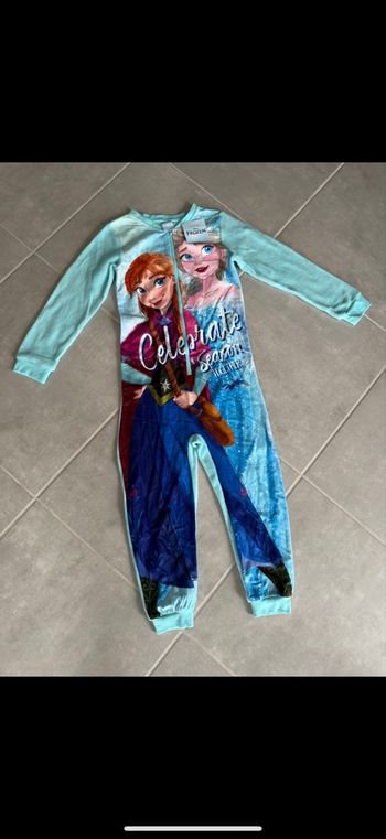 Pyjama Surpyjama Reine des neiges  8 ans
