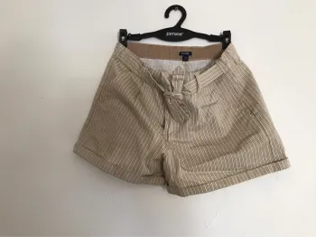 short fille  12 ans