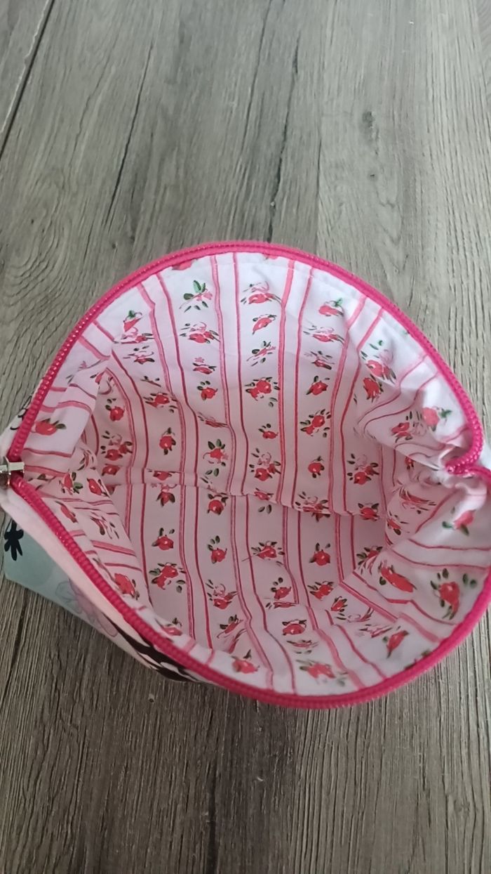 Trousse de toilette - photo numéro 3