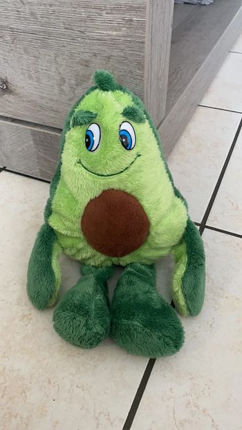 Peluche avocat