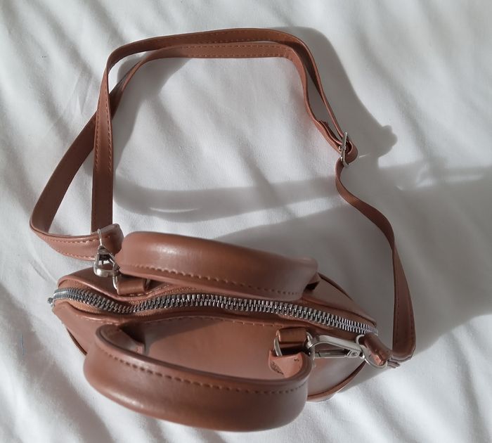 Petit sac marron à bandoulière – état neuf - photo numéro 7
