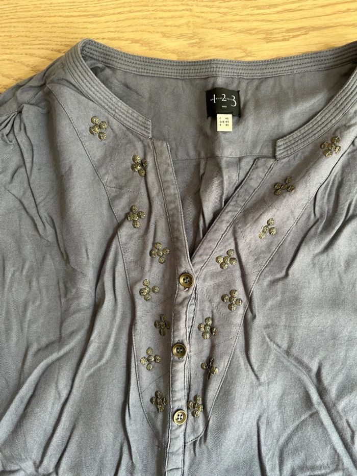 Vends robe bleu/gris manche 3/4 de la marque 123 taille 46 bon état - photo numéro 2