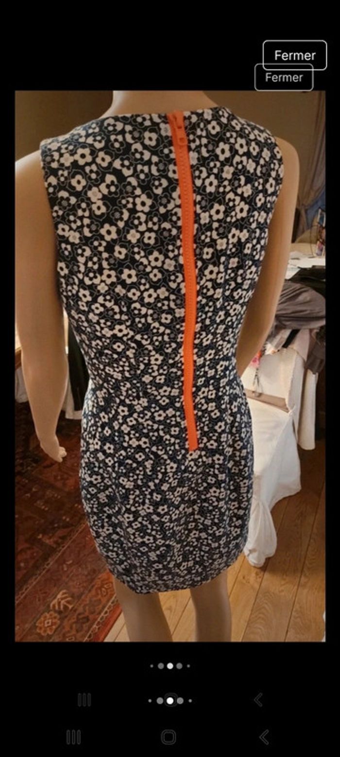 Robe bleu fleuries Essentiel Antwerp taille 38 - photo numéro 4