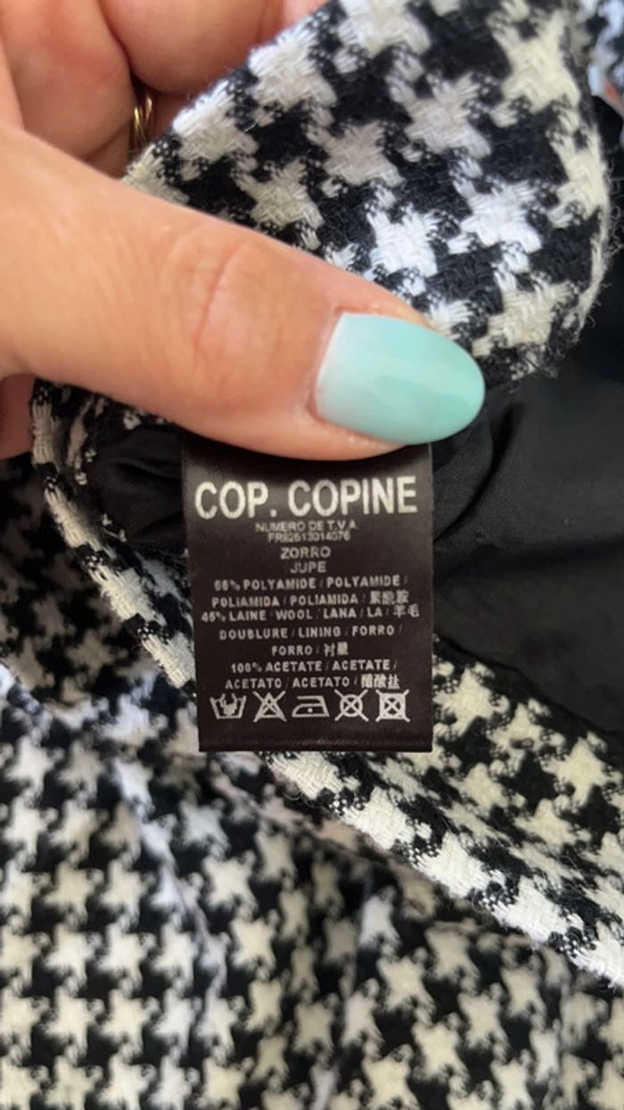Jupe cop copine zorro - photo numéro 4