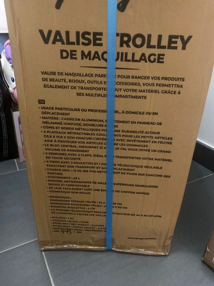 Valise trolley de maquillage - photo numéro 3