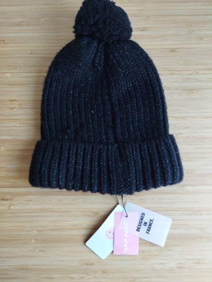 Bonnet neuf Naf Naf