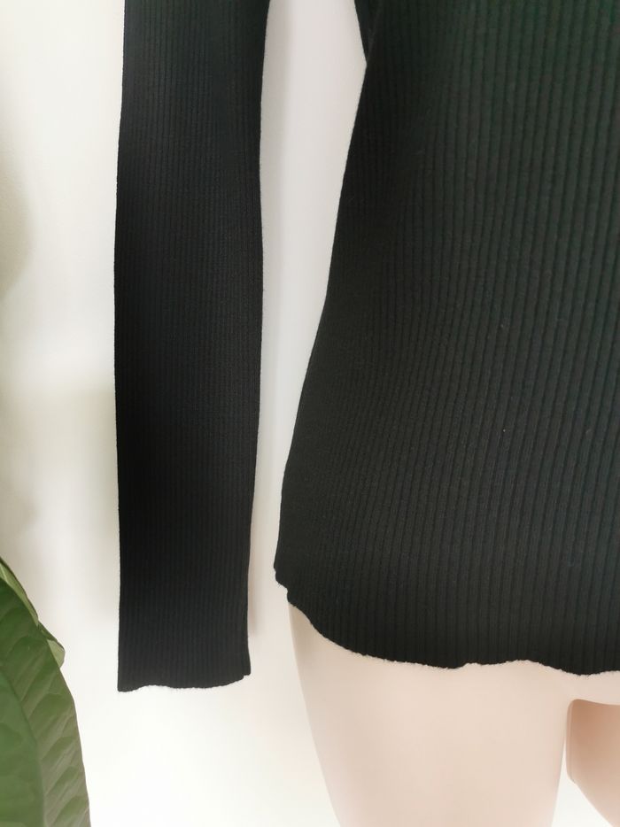 Pull / Sous-pull col roulé côtelé noir Shein Taille M - photo numéro 3