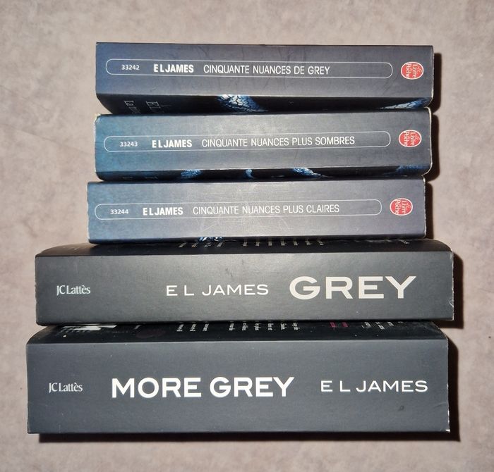 Livre : Cinquante nuance de Grey - photo numéro 2