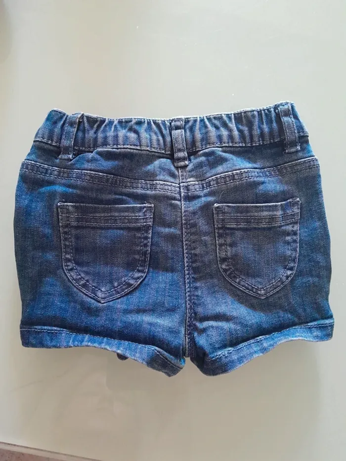 Short en jean fille 6 mois - photo numéro 2