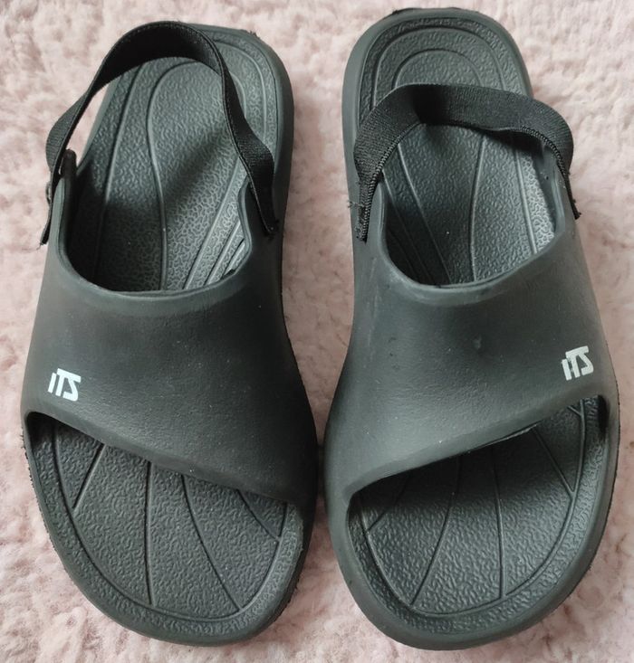 🩴Claquettes enfant Slippers noir ITS 28 🩴 - photo numéro 3