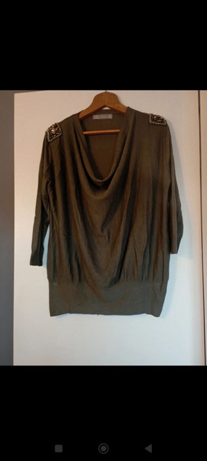 Pull fin kaki avec strass taille S - Zara