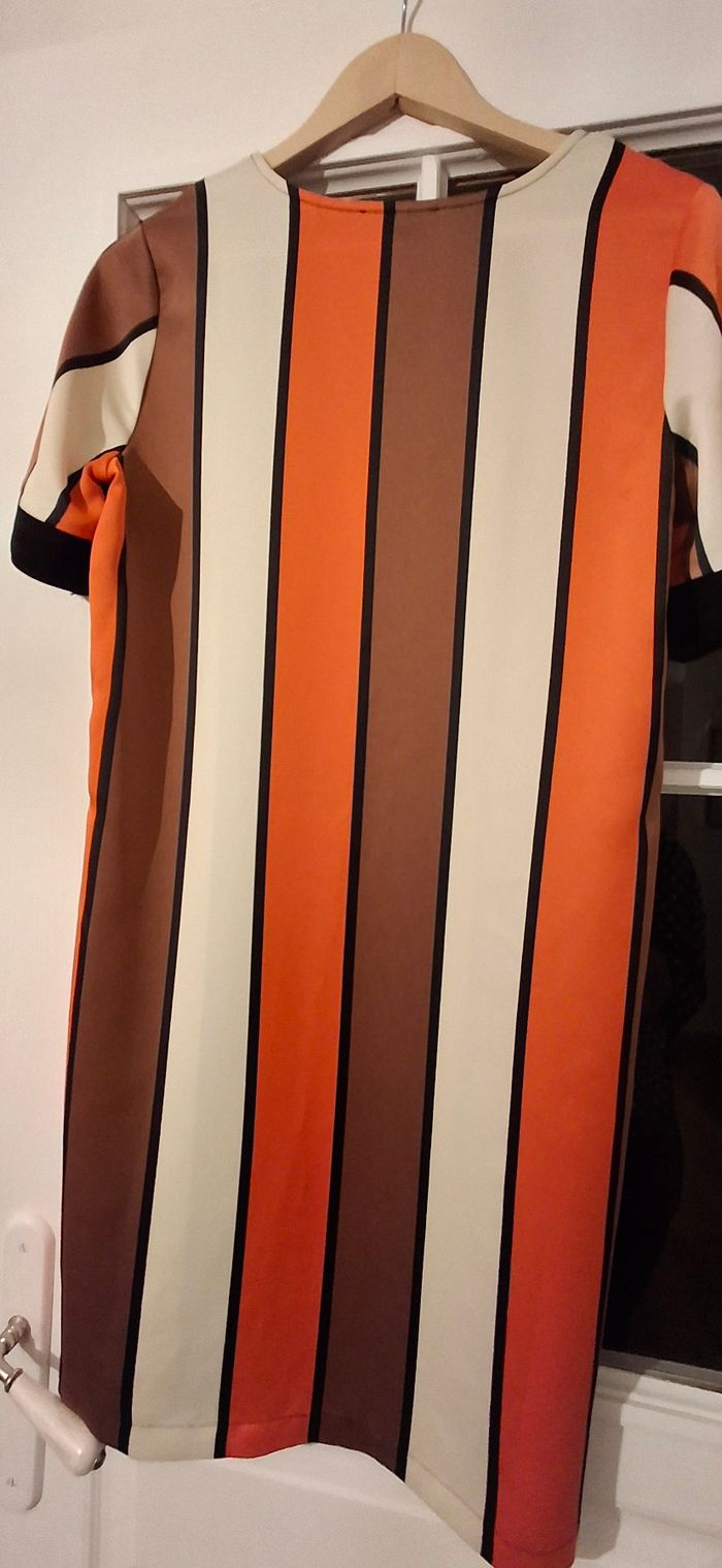 Robe élégante - photo numéro 7