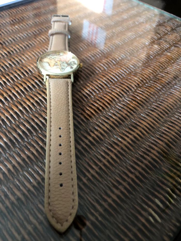 Montre - photo numéro 4