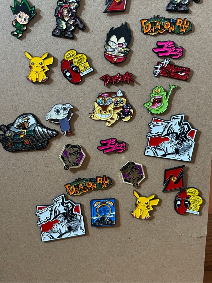 Lot pin’s geek manga film jeux vidéos - photo numéro 3