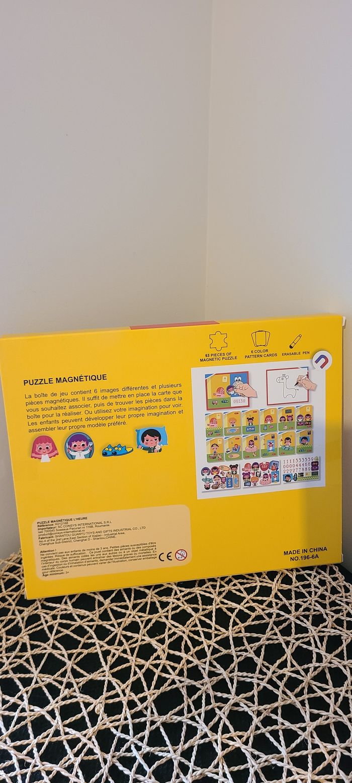 J'apprends l'heure puzzle Magnétique neuf Avec carte moment de la journée - photo numéro 4