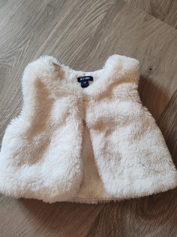 Veste moumoute sans manche kiabi