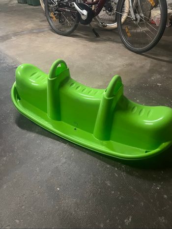 Balançoire crocodile état neuf jamais servie