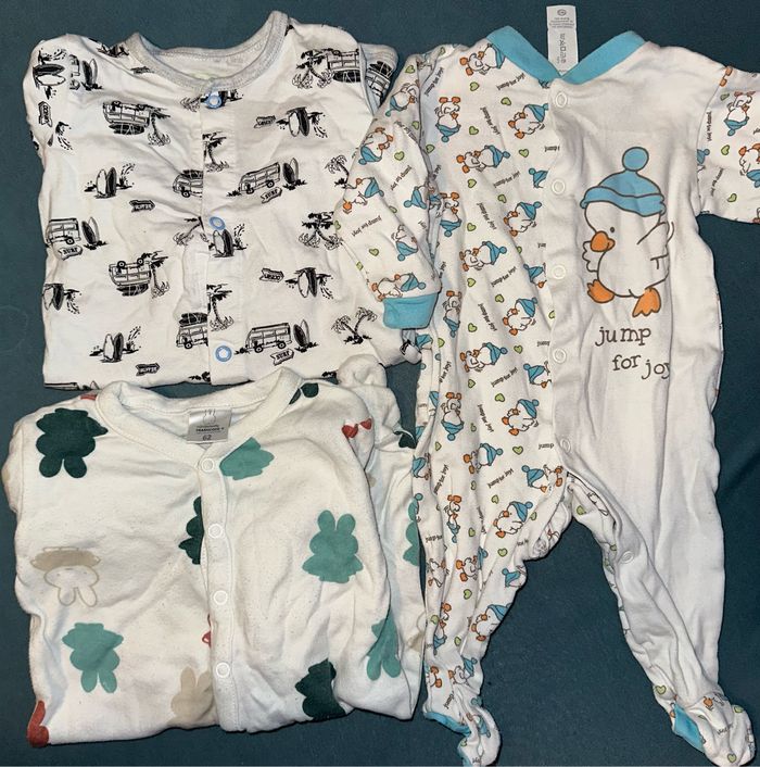 Lot 14 grenouillères - photo numéro 4