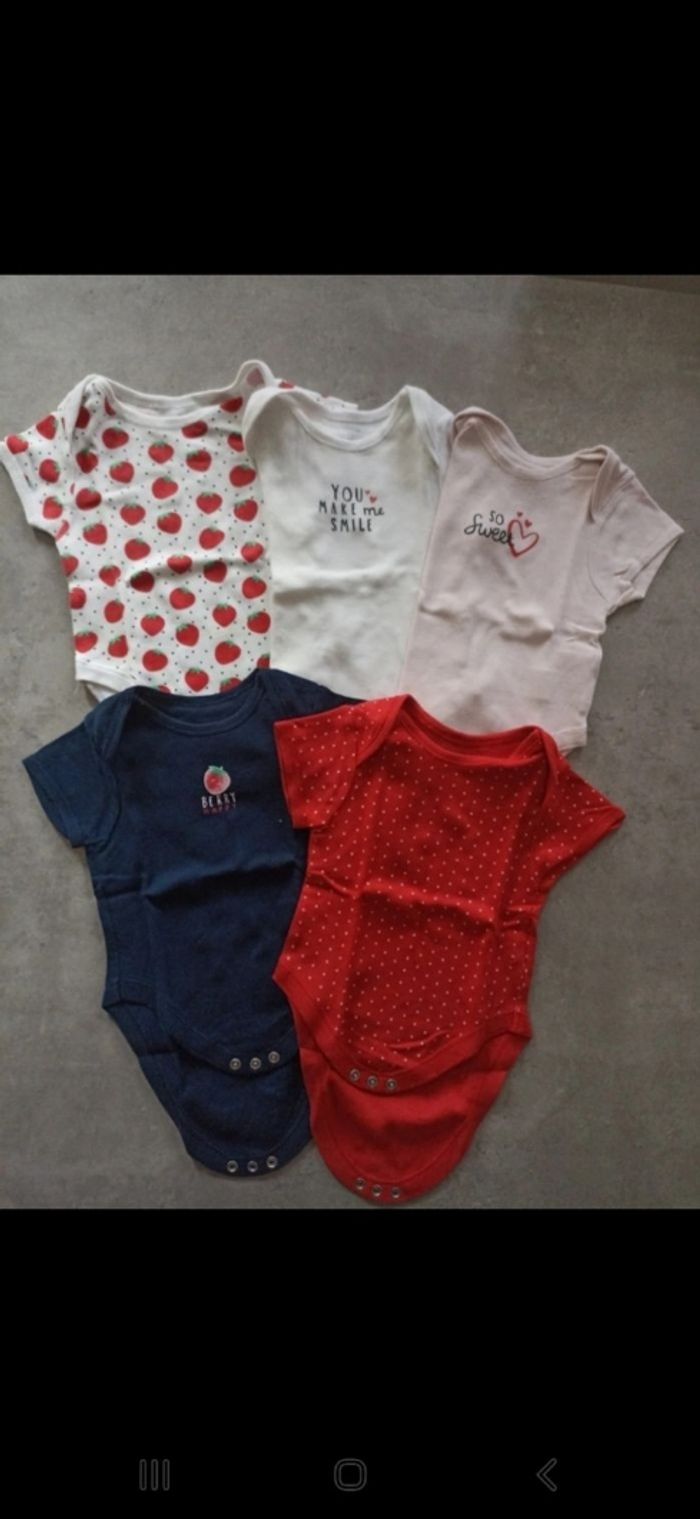 Lot vêtements 6mois - photo numéro 2