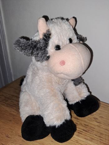 Peluche vache toute douce
