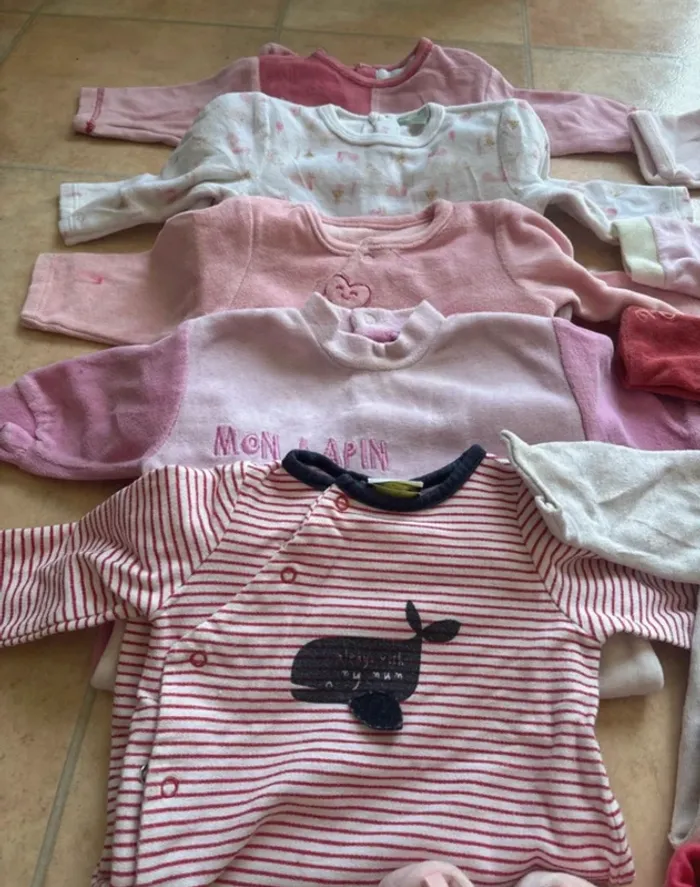 Lots pyjamas 0-3 mois - photo numéro 3