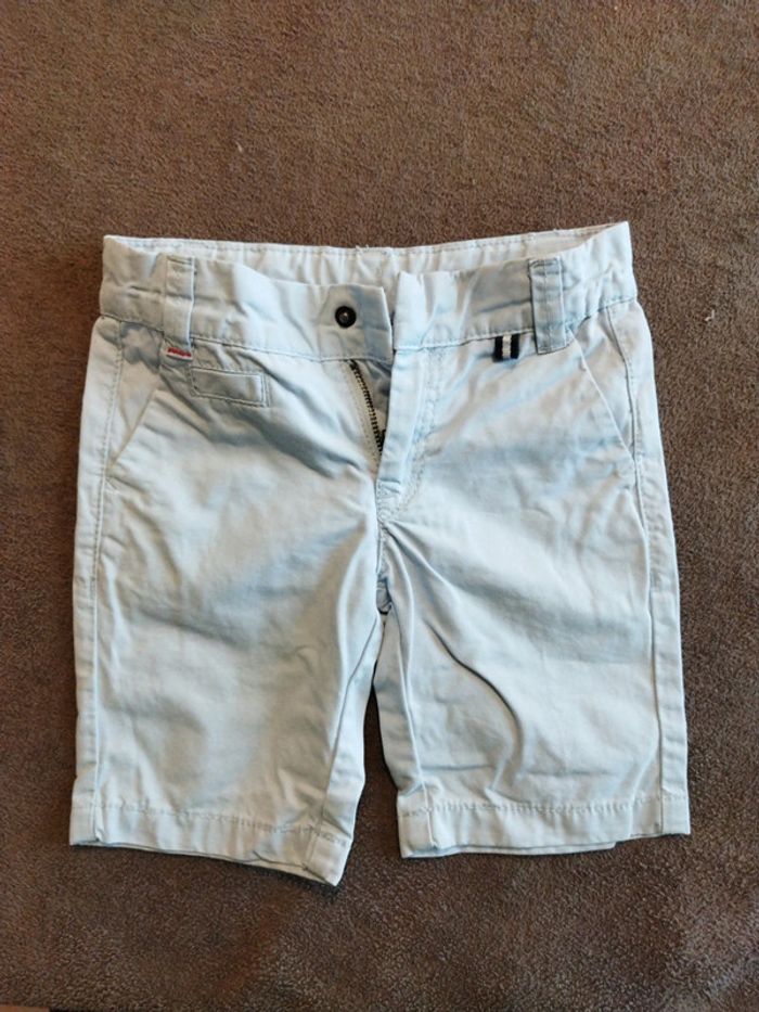 Short habillé bleu ciel 2ans 86cm