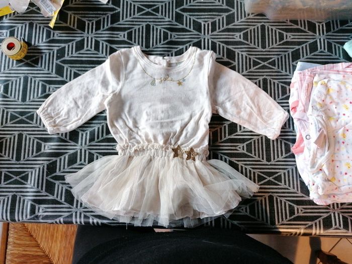 Robe tape à l'œil 3 mois