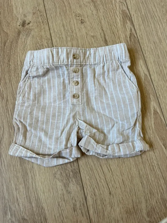 Short beige