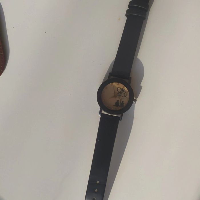 Montre femme - photo numéro 2