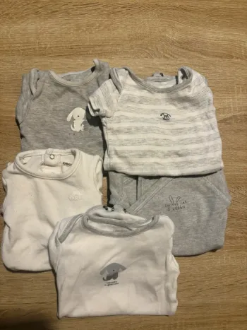 Bodys 3 mois mixte