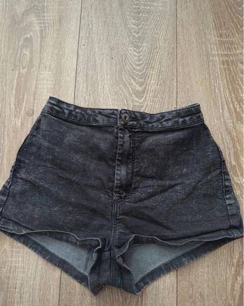 Short noir jean