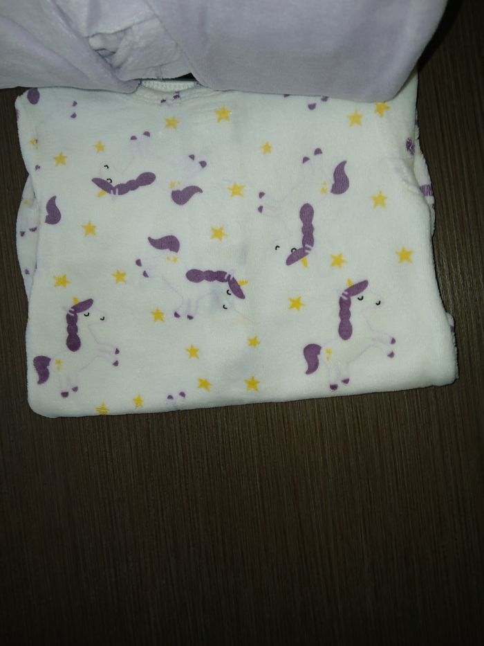 lot de deux pyjamas en velours fille 3 mois - photo numéro 3